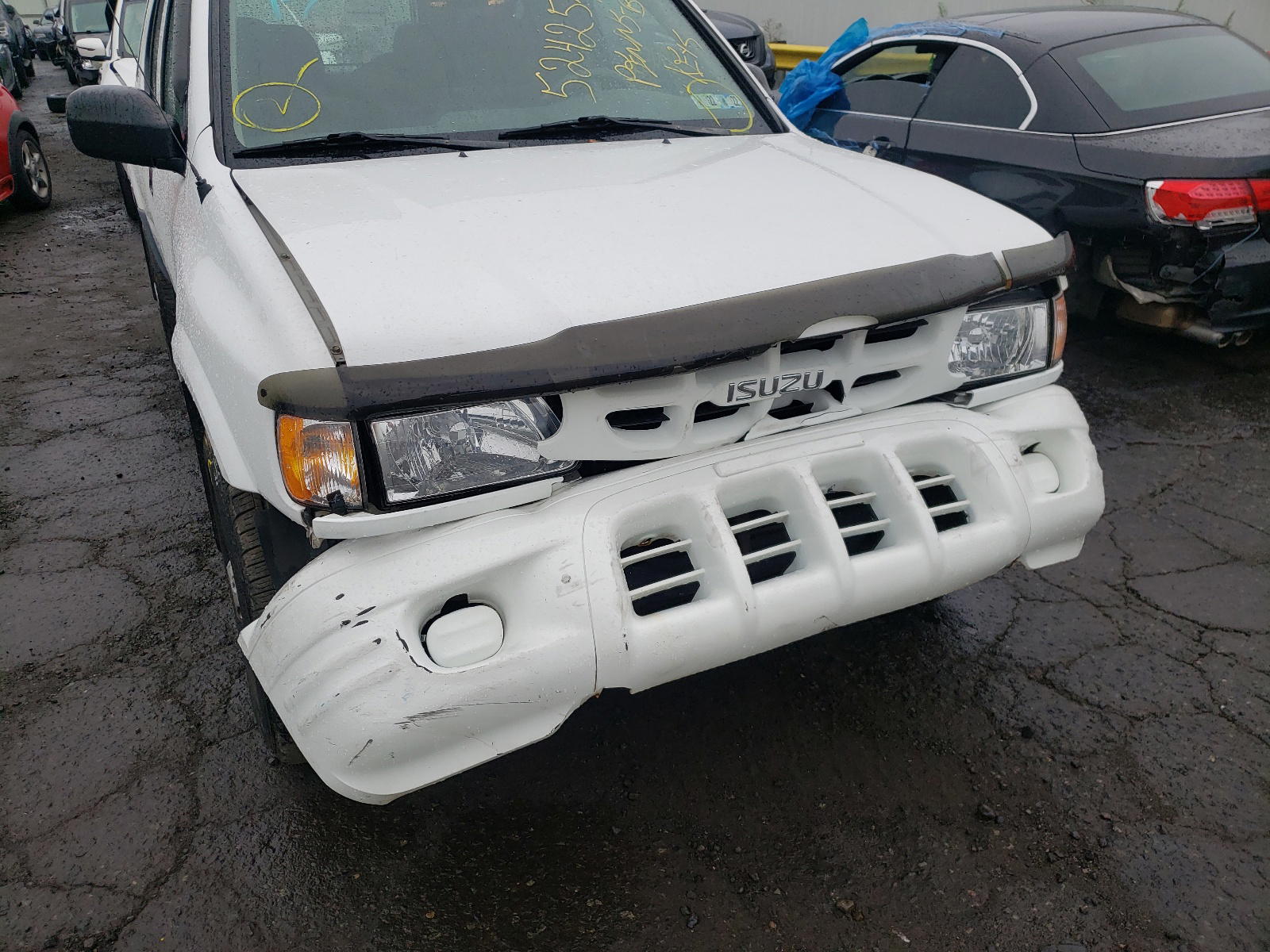 Photo 9 from auction – 2001 ISUZU RODEO S with VIN 4S2DM58W314353553