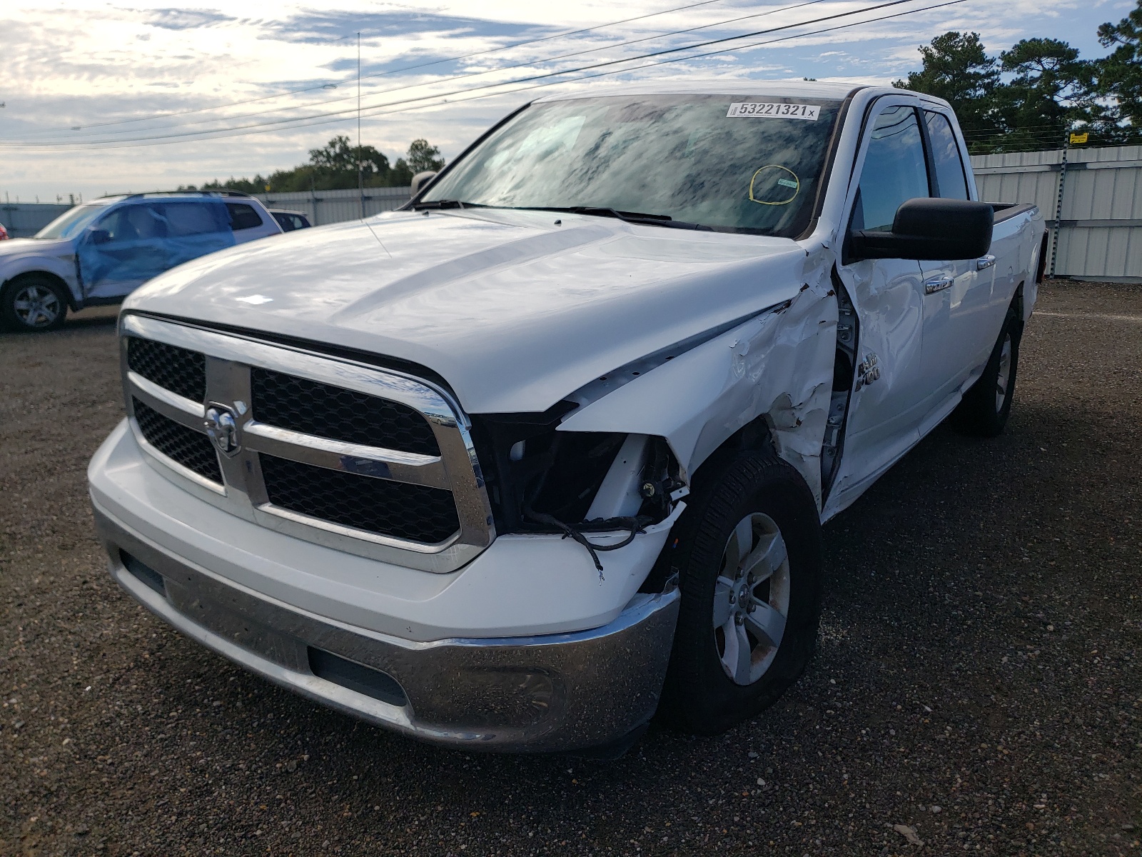 Фото 2 с аукциона – 2018 RAM 1500 SLT с VIN 1C6RR6GG5JS298772