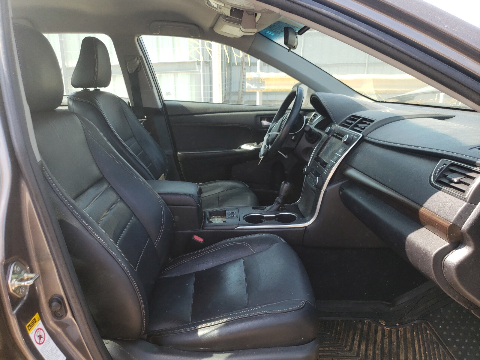 Photo 5 from auction – 2016 TOYOTA CAMRY LE with VIN 4T1BF1FK7GU243423