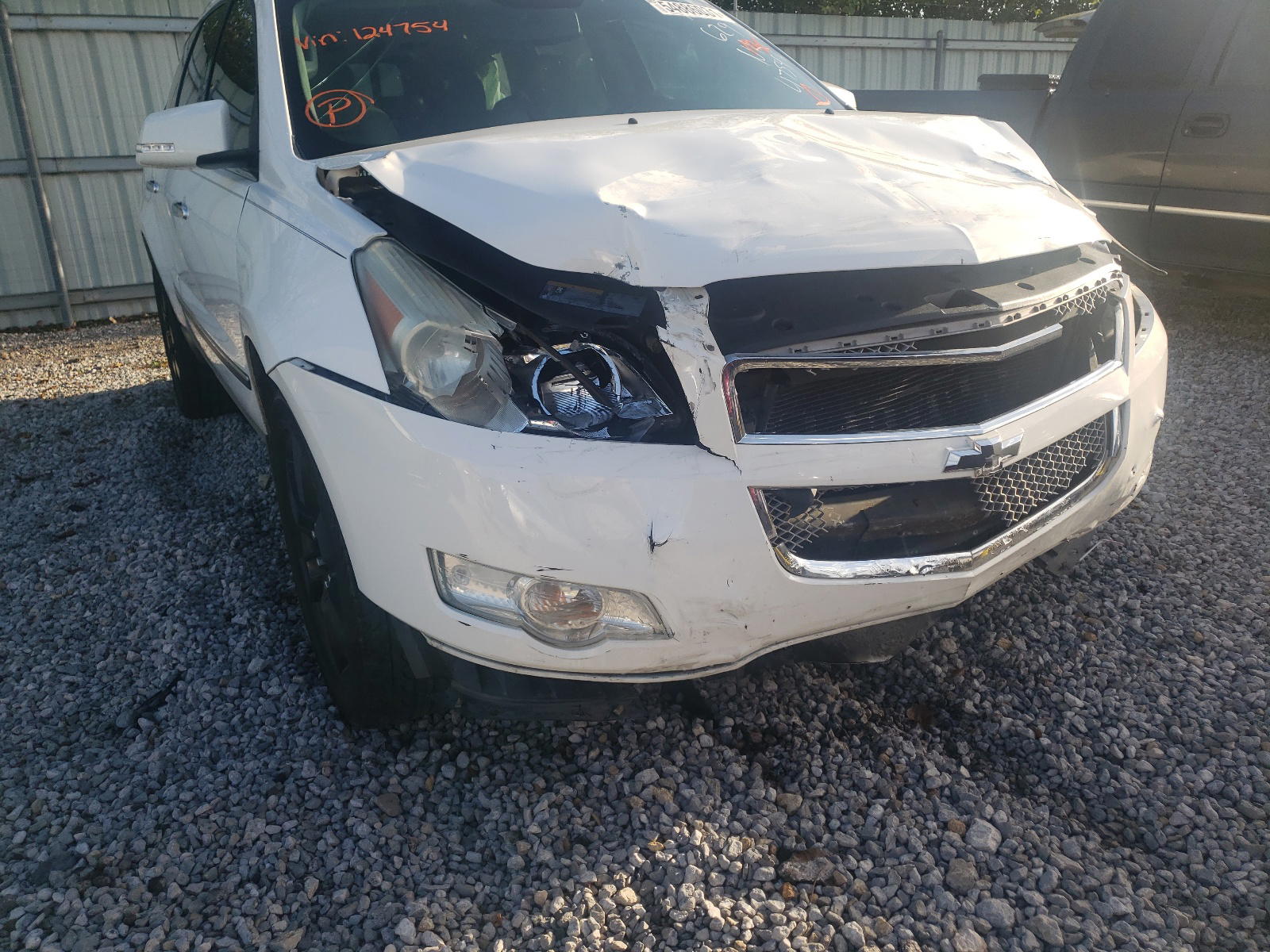 Photo 9 from auction – 2011 CHEVROLET TRAVERSE L with VIN 1GNKVLED6BJ124754