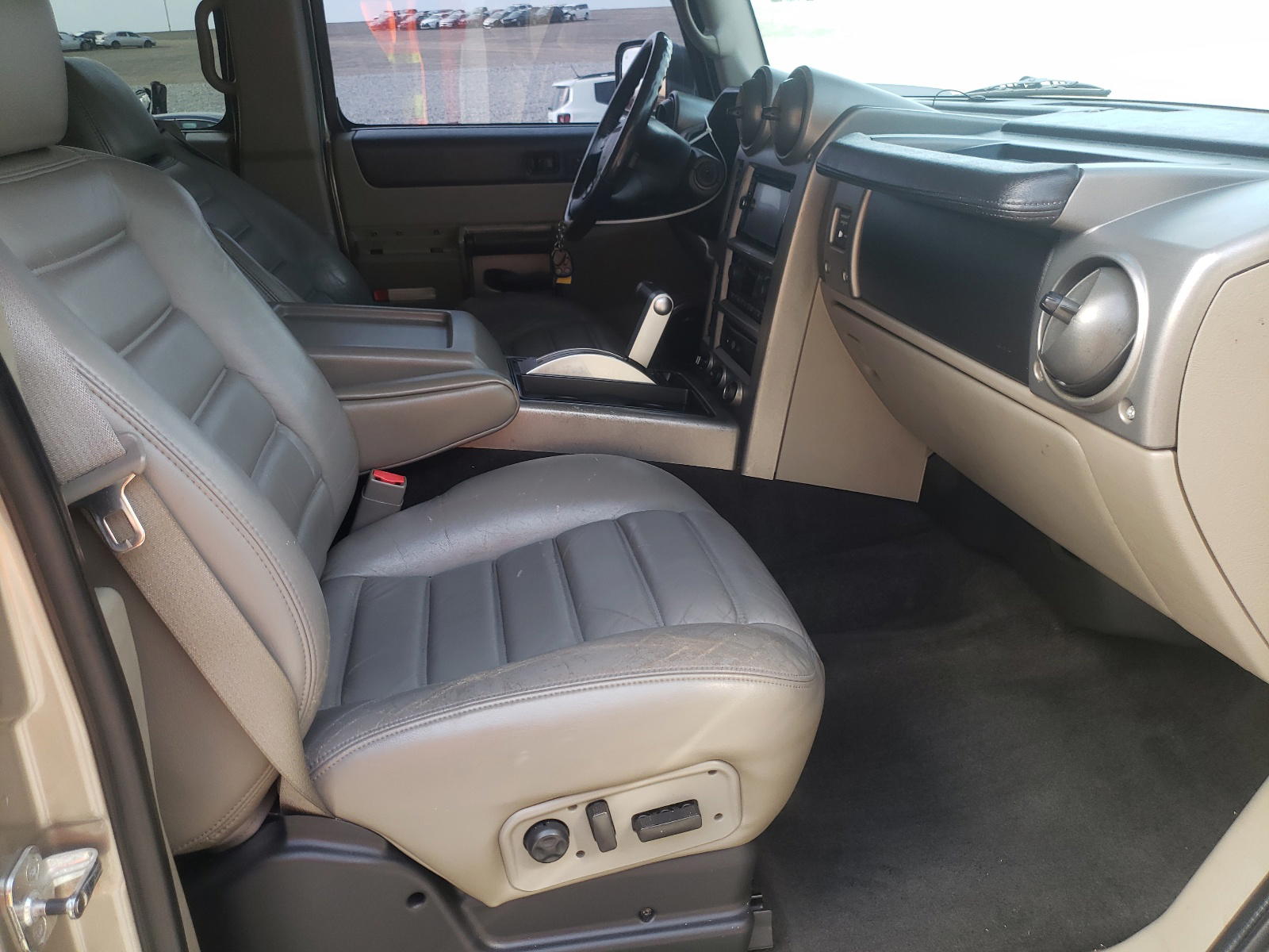 Photo 5 from auction – 2003 HUMMER H2 with VIN 5GRGN23U23H101426