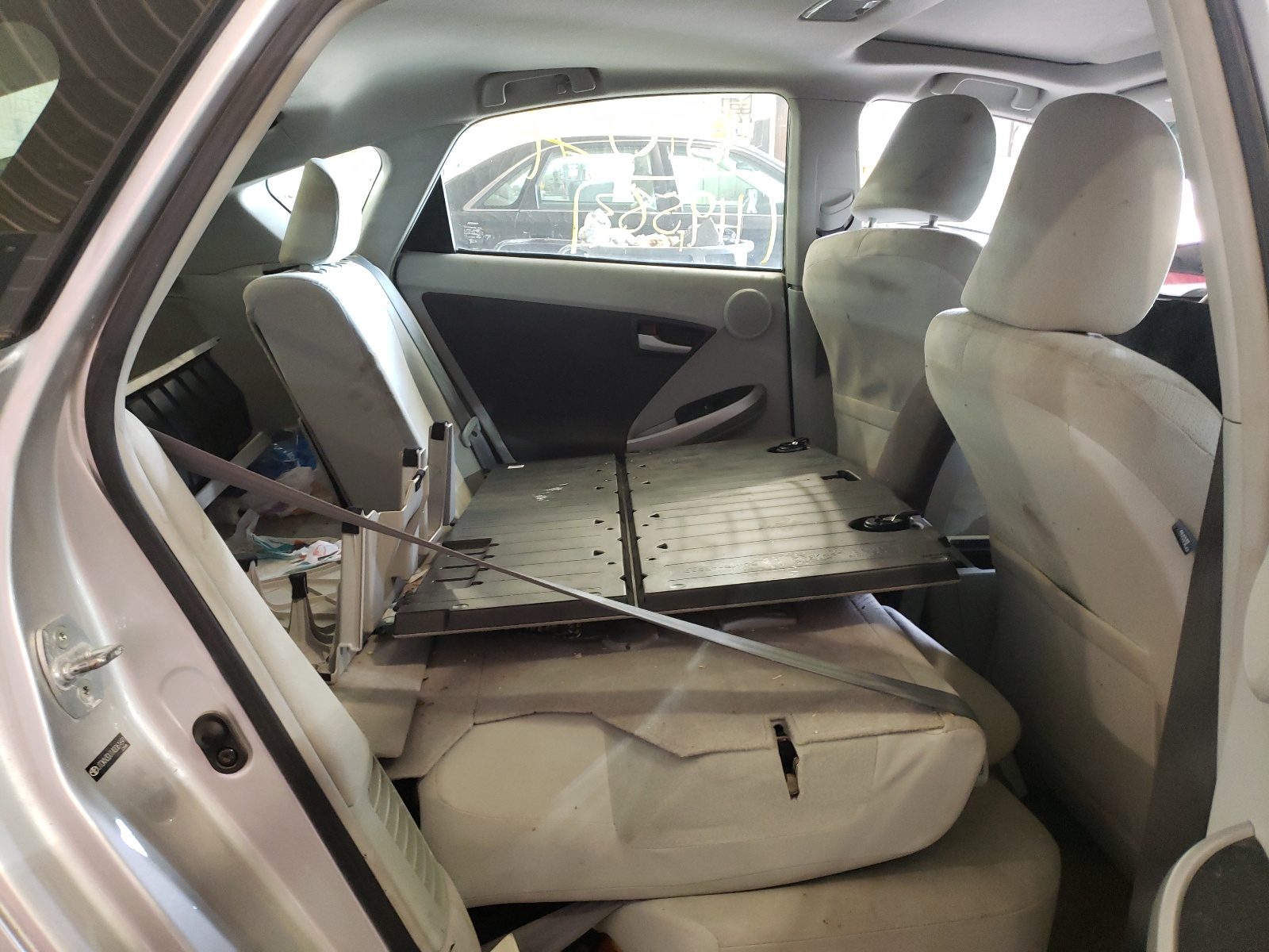 Zdjęcie 6 z aukcji – 2010 TOYOTA PRIUS z VIN JTDKN3DU1A0061691