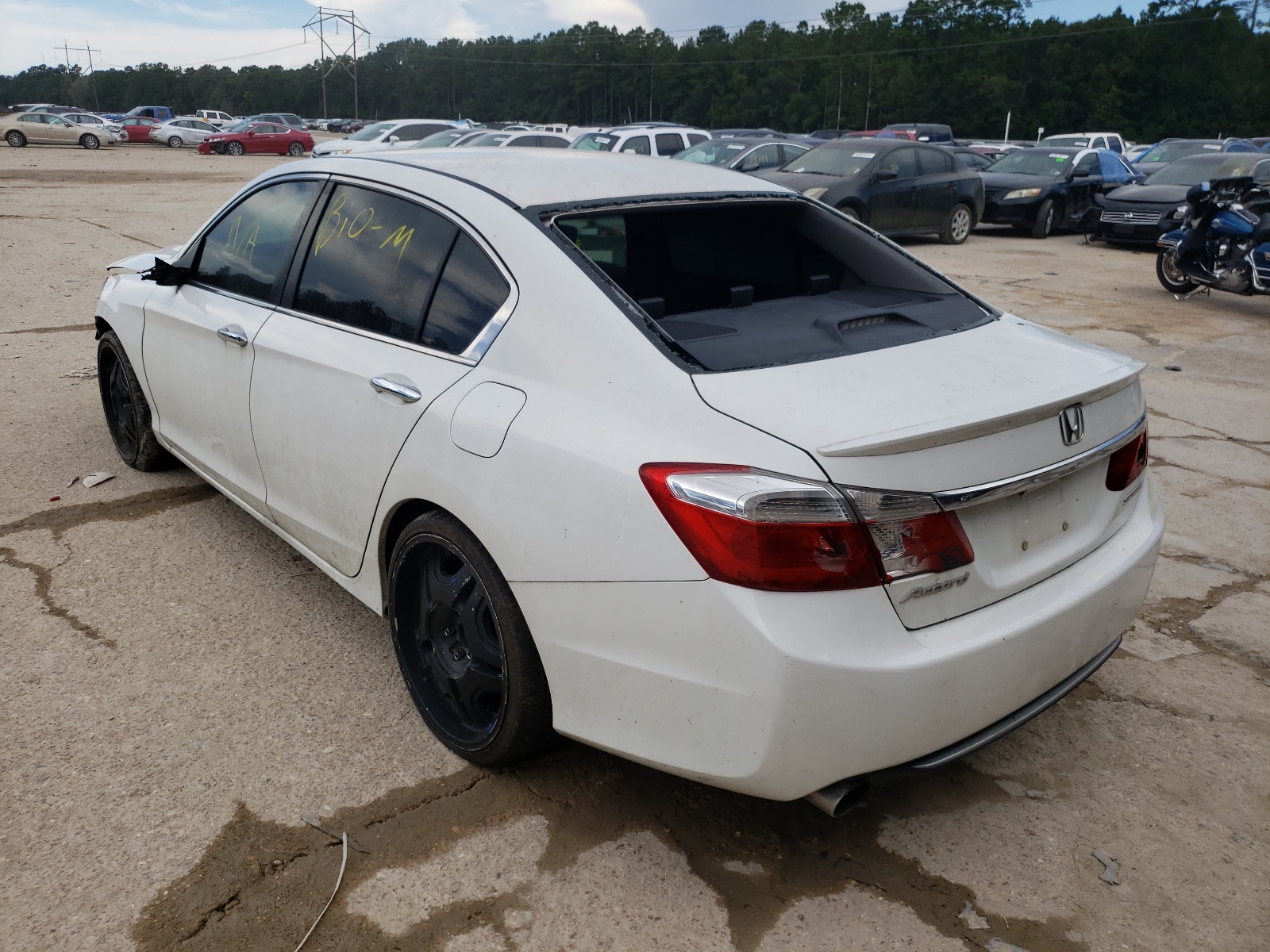 Photo 3 from auction – 2014 HONDA ACCORD SPO with VIN 1HGCR2F51EA252229