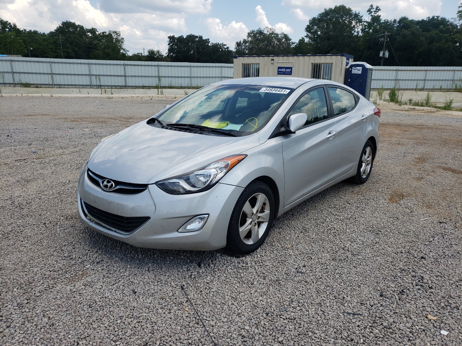 Photo 2 from auction – 2012 HYUNDAI ELANTRA GL with VIN 5NPDH4AE0CH083321