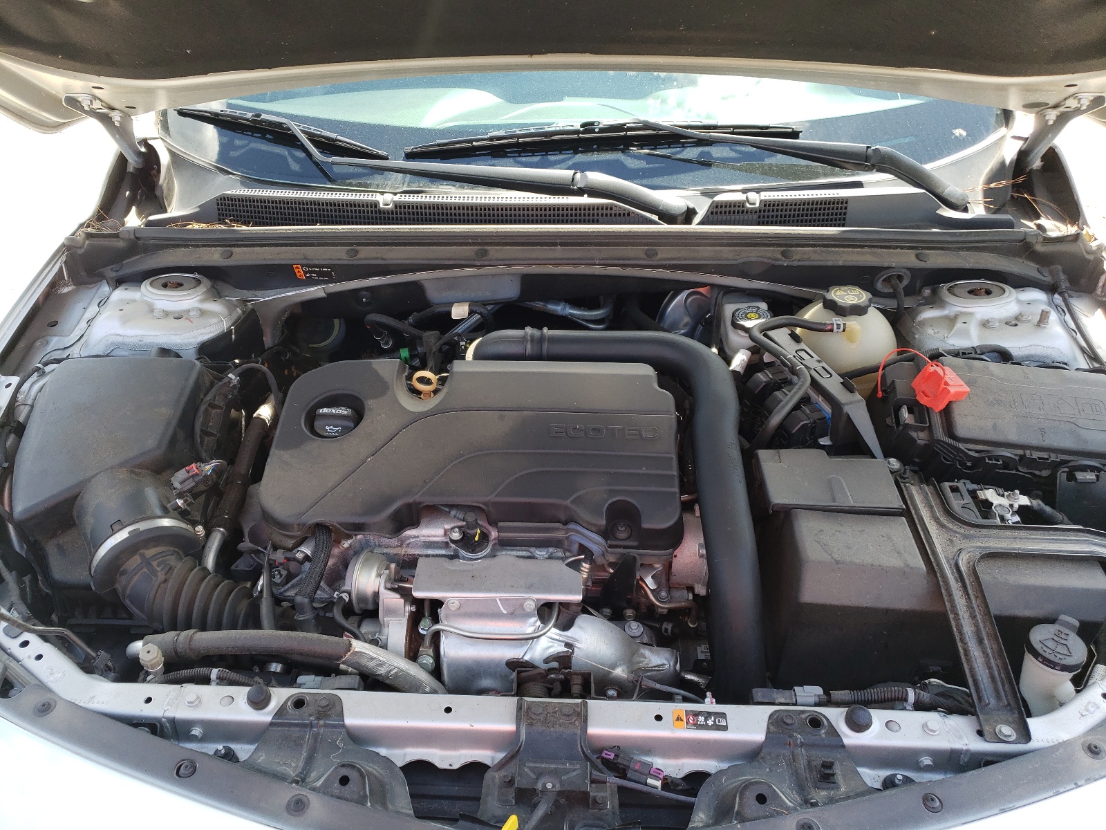 Photo 7 from auction – 2018 CHEVROLET MALIBU LT with VIN 1G1ZD5STXJF247498