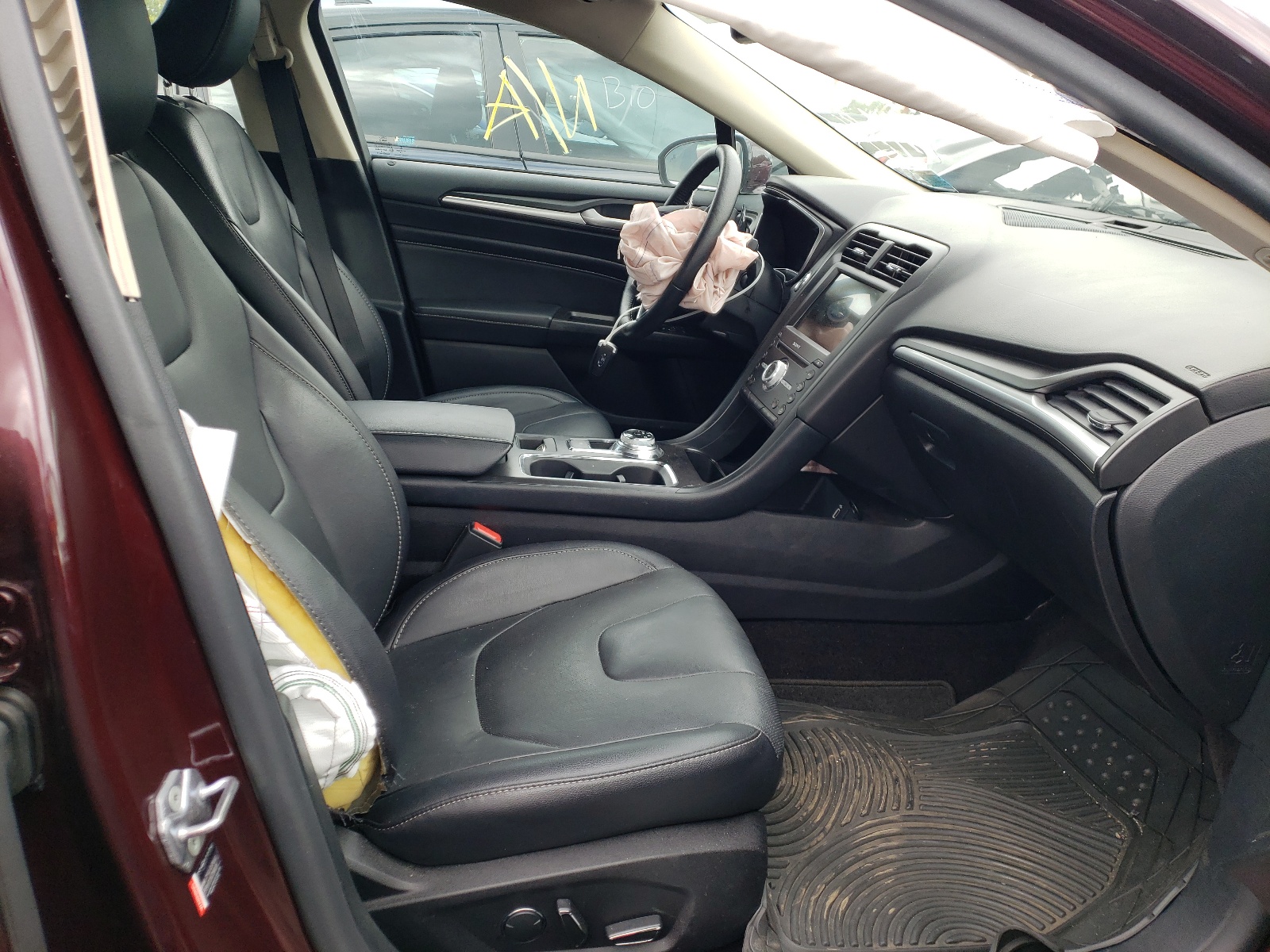 Photo 5 from auction – 2017 FORD FUSION TIT with VIN 3FA6P0K94HR302409