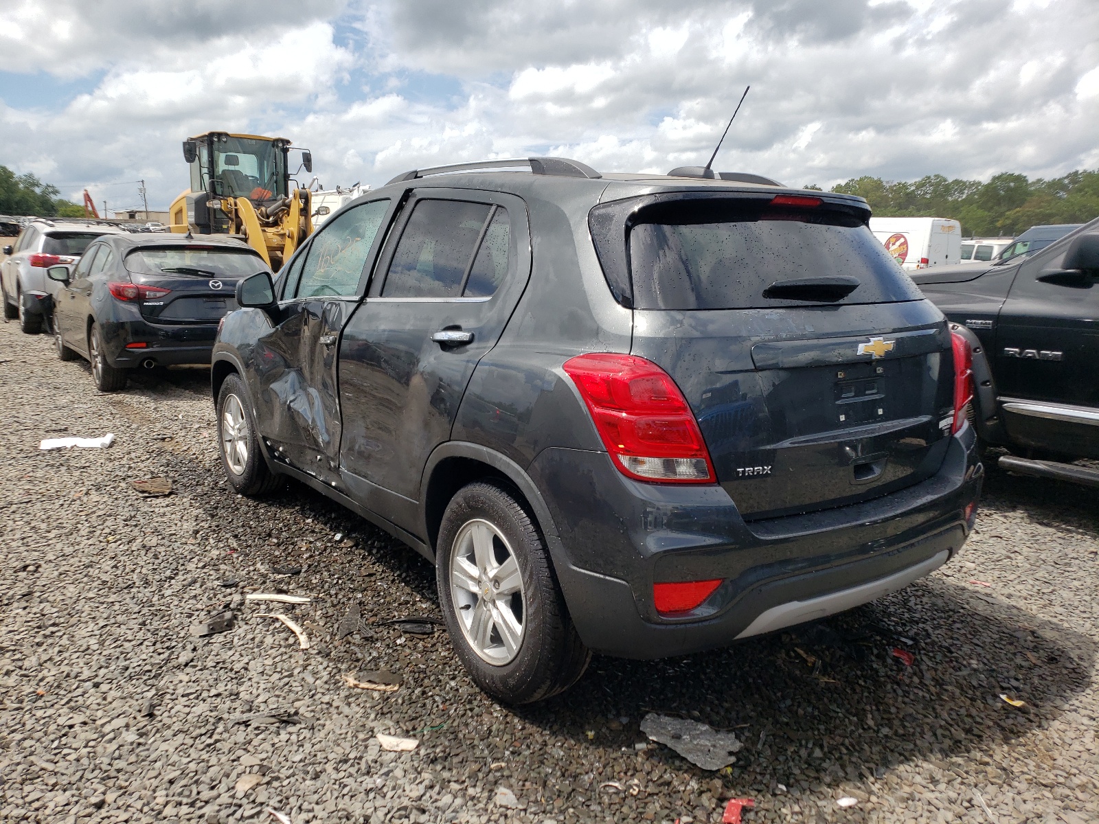 Photo 3 from auction – 2019 CHEVROLET TRAX 1LT with VIN 3GNCJLSB1KL245932