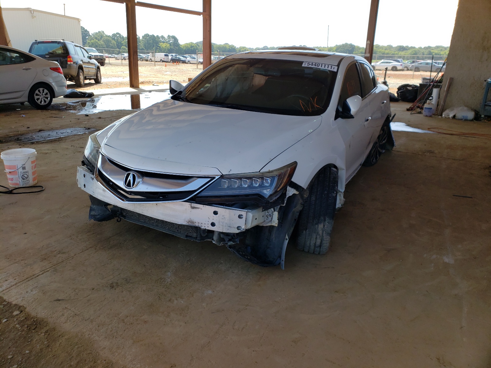 Photo 2 from auction – 2016 ACURA ILX PREMIU with VIN 19UDE2F87GA000661