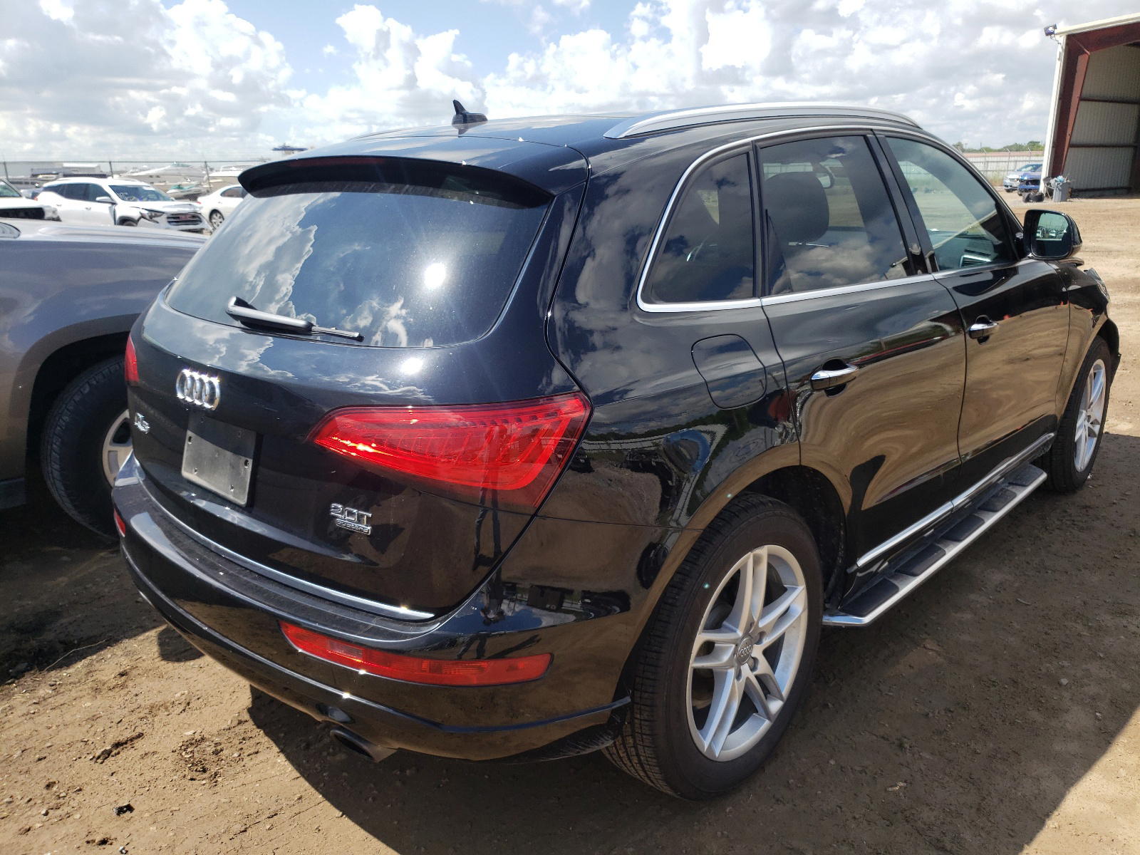 Photo 4 from auction – 2016 AUDI Q5 PREMIUM with VIN WA1C2AFP1GA024405