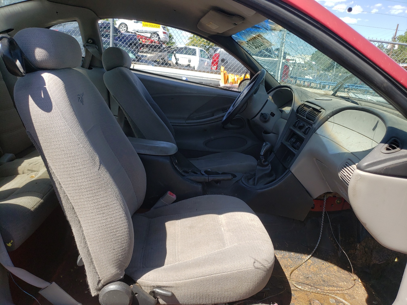 Photo 5 from auction – 1999 FORD MUSTANG with VIN 1FAFP4047XF217199