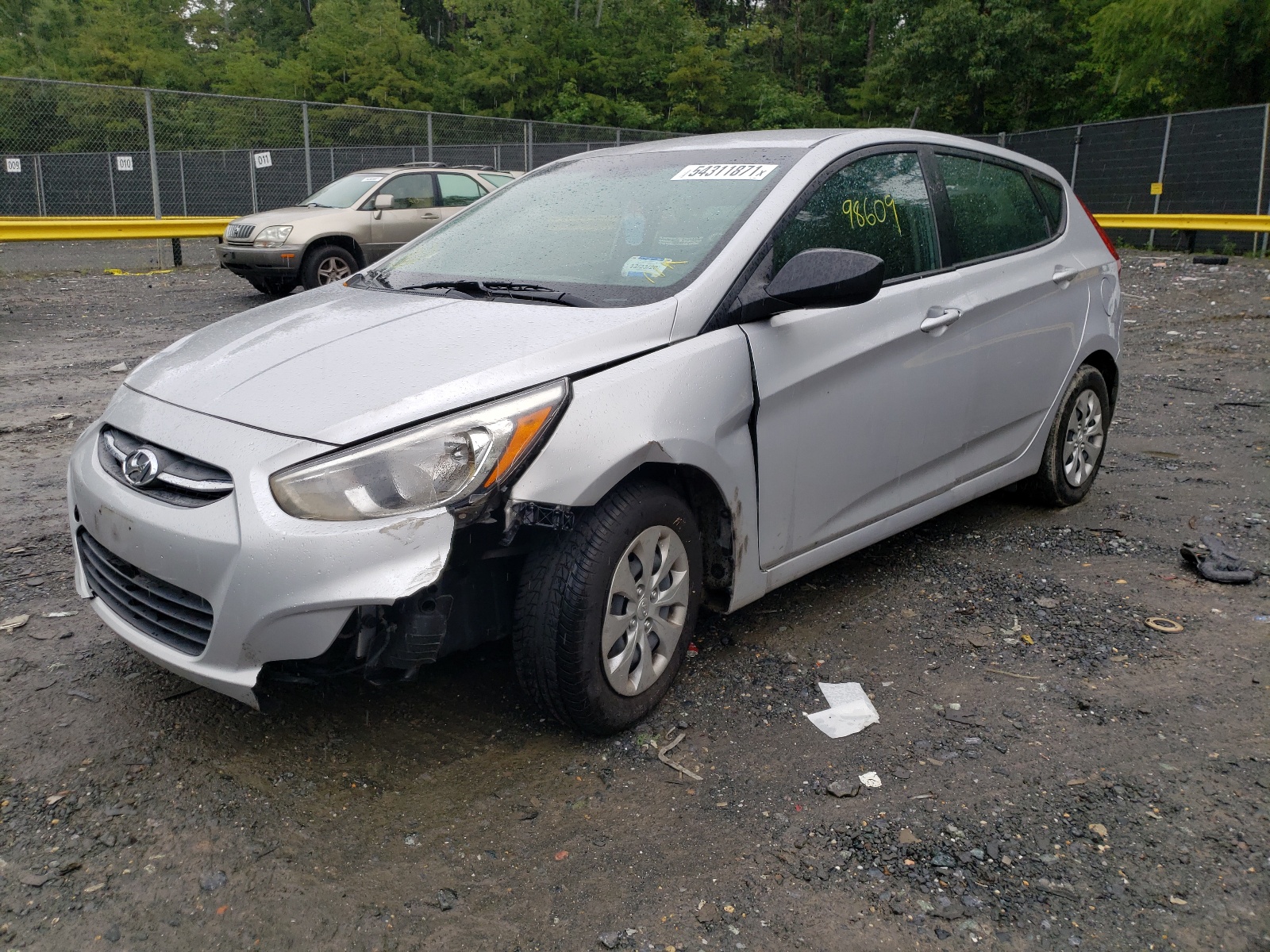 Photo 2 from auction – 2017 HYUNDAI ACCENT SE with VIN KMHCT5AE1HU338650