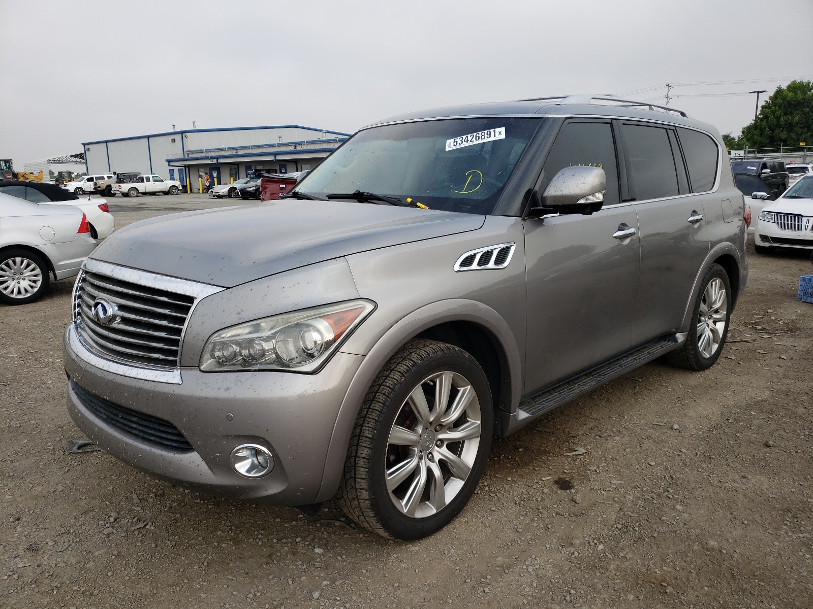 Photo 2 from auction – 2013 INFINITI QX56 with VIN JN8AZ2NF5D9531283