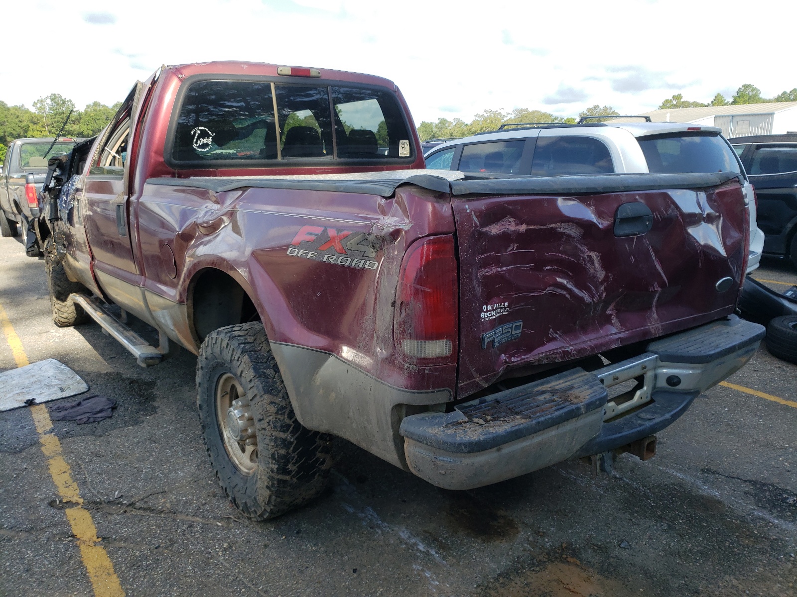 Photo 3 from auction – 2004 FORD F250 SUPER with VIN 1FTNW21P74EA81180