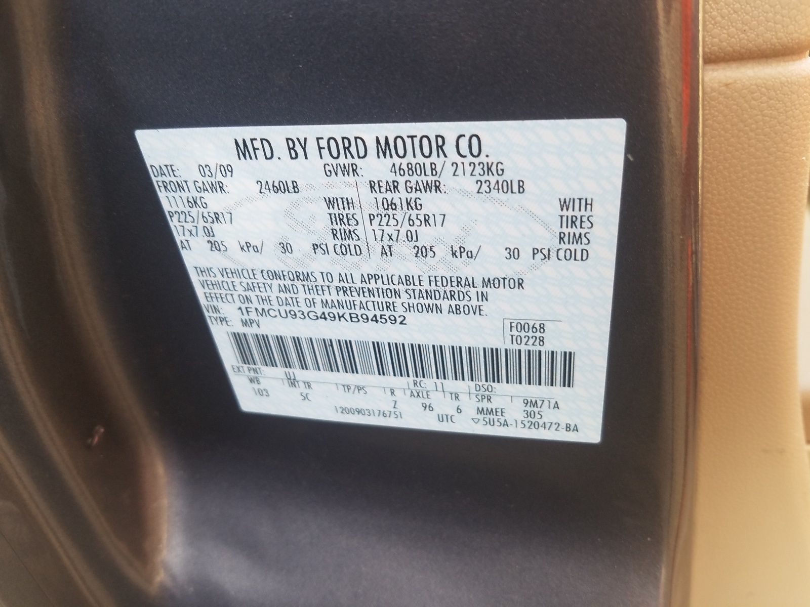 Photo 10 from auction – 2009 FORD ESCAPE XLT with VIN 1FMCU93G49KB94592