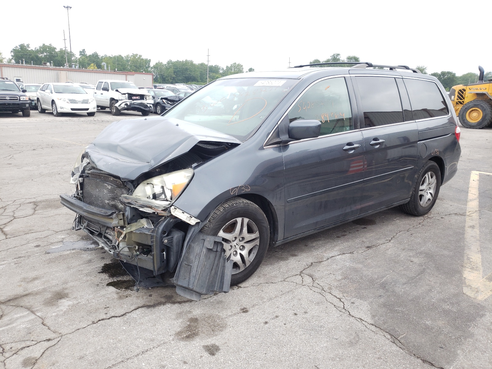 Zdjęcie 2 z aukcji – 2005 HONDA ODYSSEY z VIN 5FNRL38765B030730