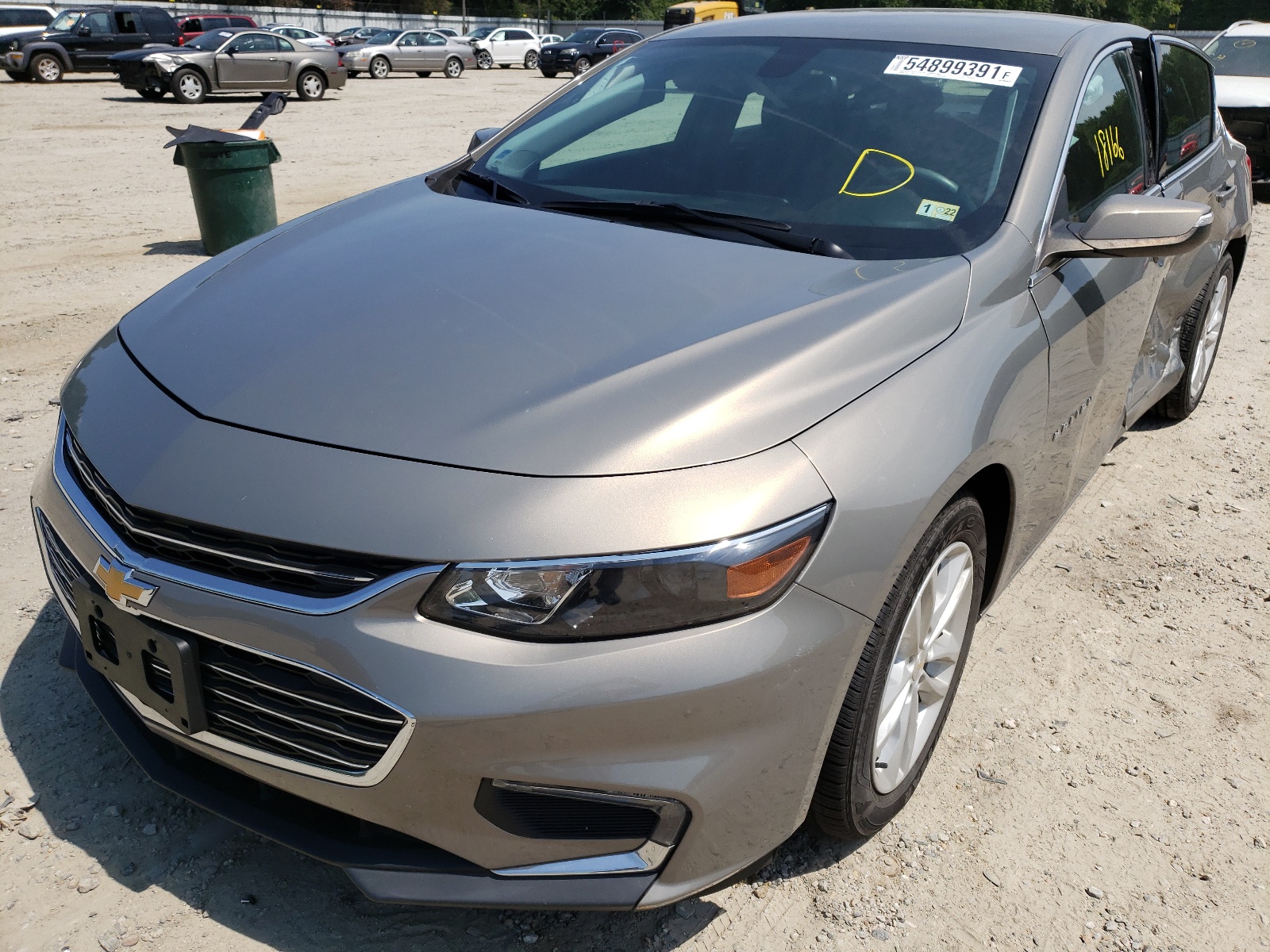 Photo 2 from auction – 2018 CHEVROLET MALIBU LT with VIN 1G1ZD5ST7JF101480