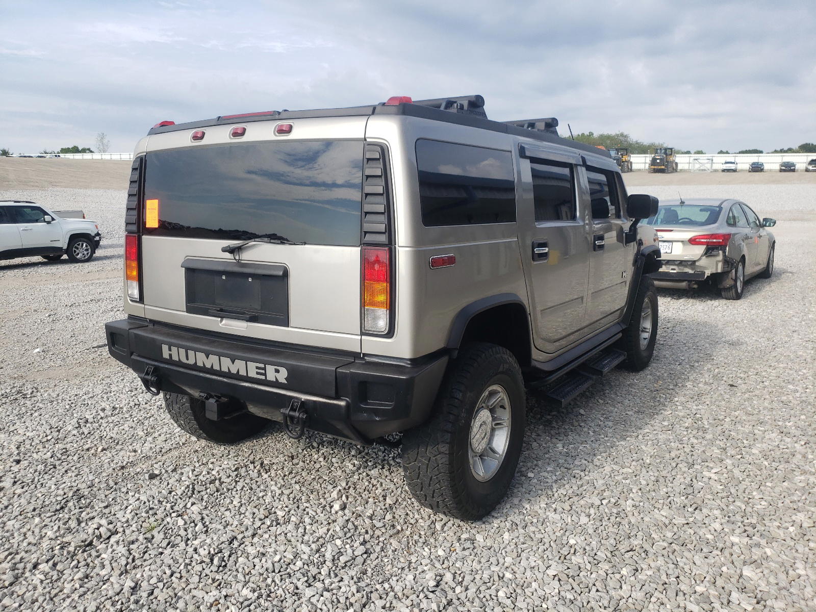 Photo 4 from auction – 2003 HUMMER H2 with VIN 5GRGN23U23H101426