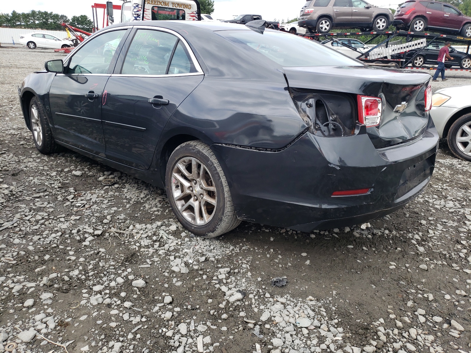 Photo 3 from auction – 2015 CHEVROLET MALIBU 1LT with VIN 1G11C5SLXFF210927