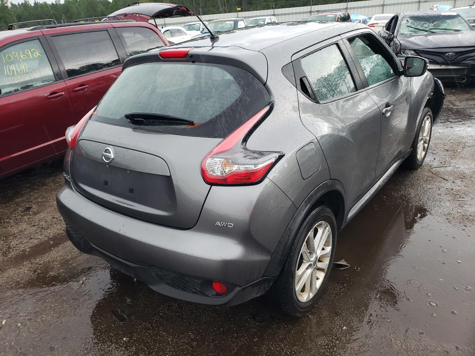 Photo 4 from auction – 2015 NISSAN JUKE S with VIN JN8AF5MV3FT558636