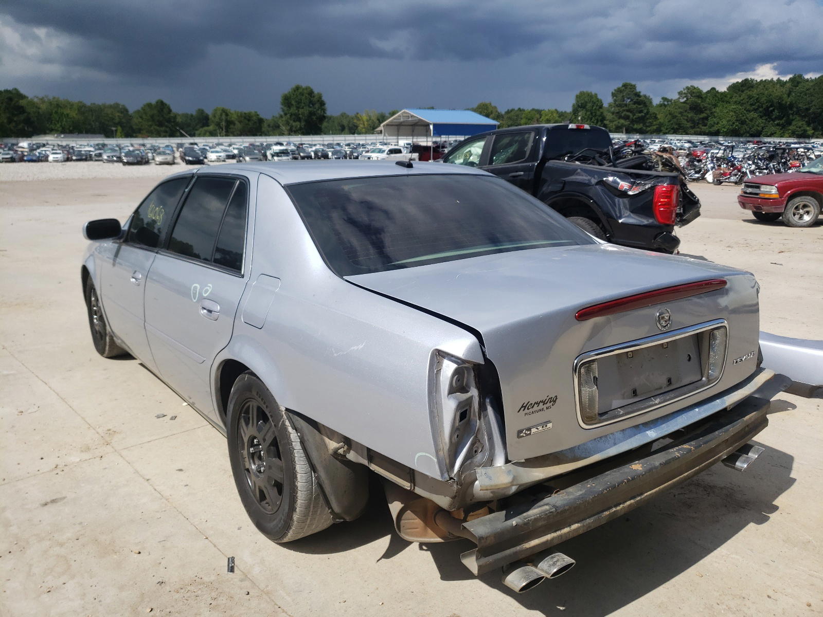 Photo 3 from auction – 2005 CADILLAC DEVILLE with VIN 1G6KD54Y95U213641