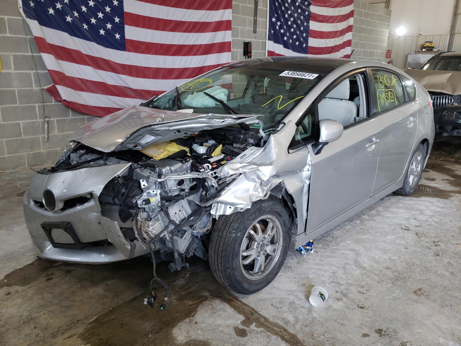 Photo 2 from auction – 2010 TOYOTA PRIUS with VIN JTDKN3DU1A0061691