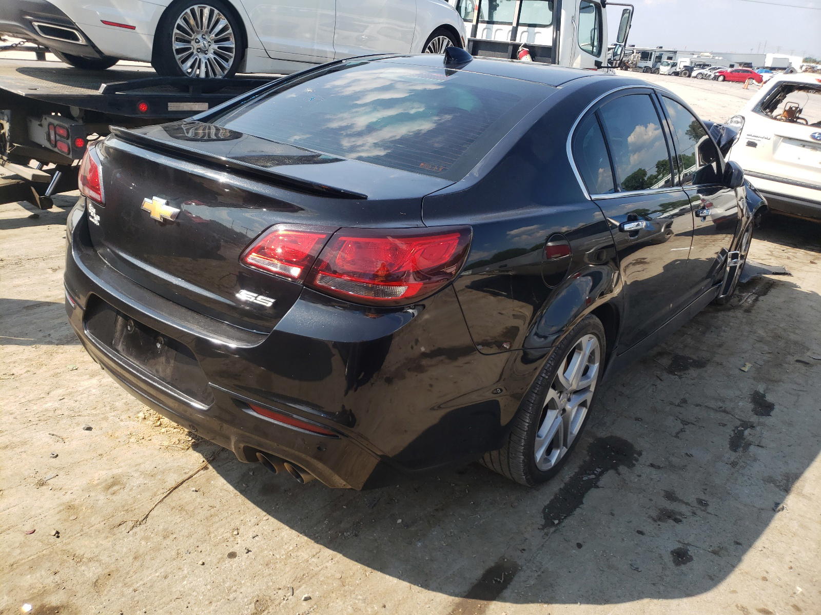 Photo 4 from auction – 2017 CHEVROLET SS with VIN 6G3F15RW4HL300682