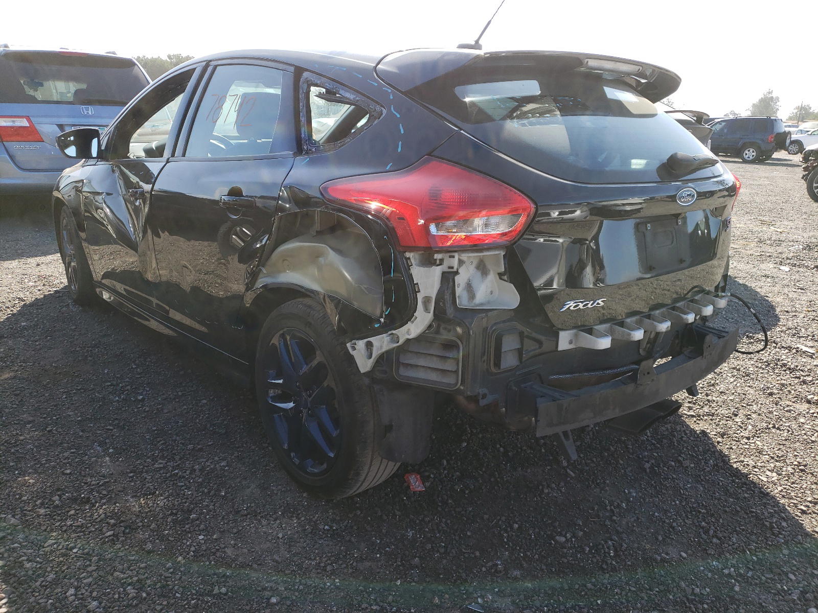 Photo 9 from auction – 2016 FORD FOCUS ST with VIN 1FADP3L92GL282682