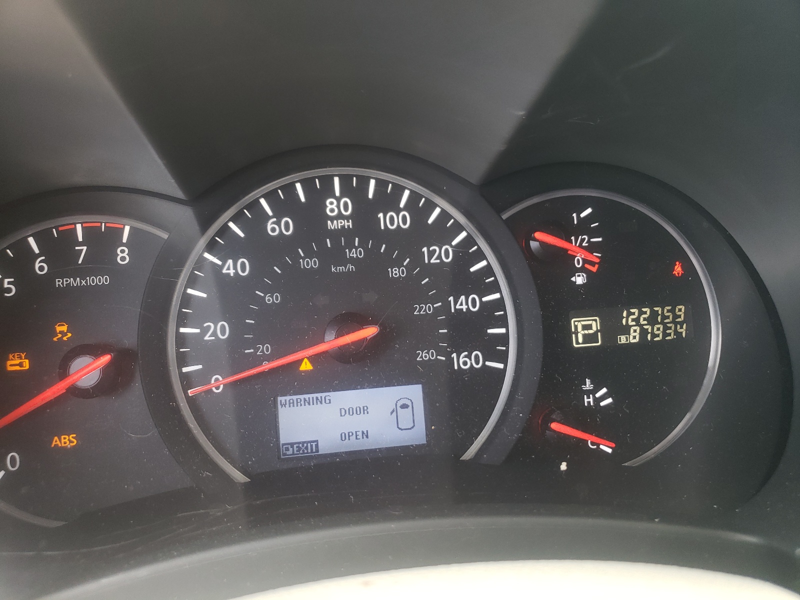 Photo 8 from auction – 2015 NISSAN QUEST S with VIN JN8AE2KP2F9133024