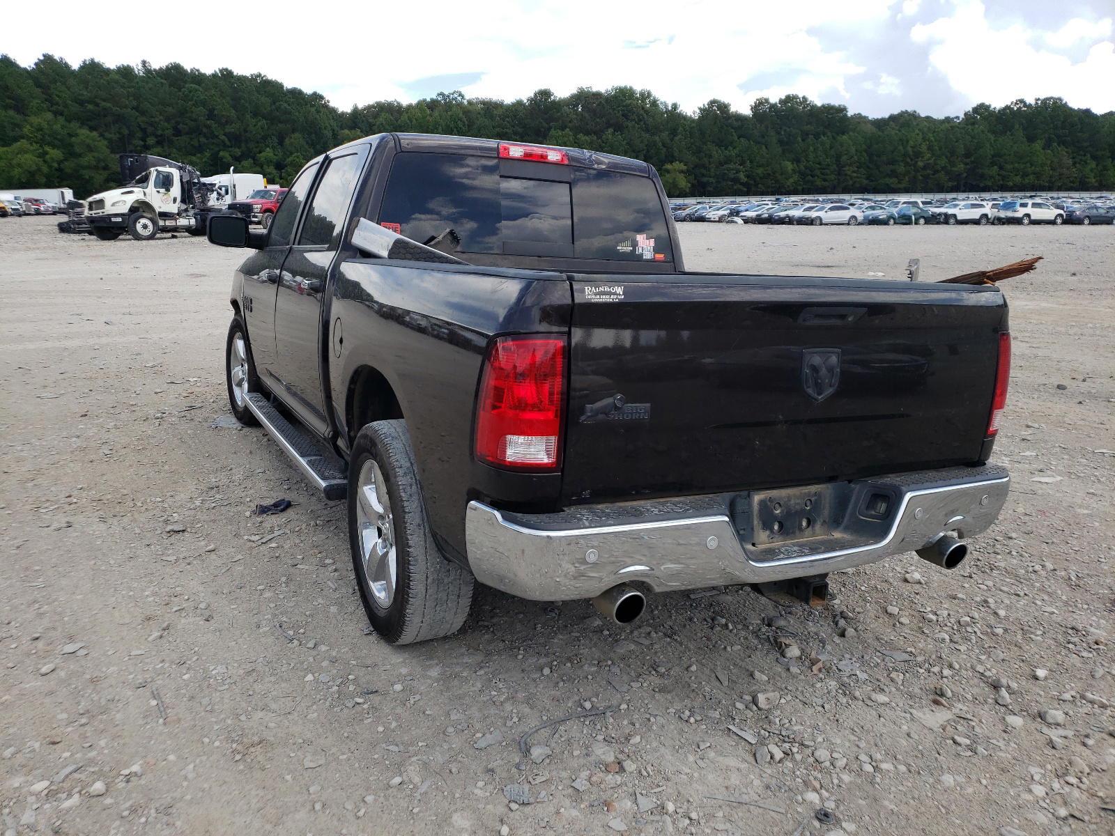 Photo 3 from auction – 2016 RAM 1500 SLT with VIN 3C6RR6LT7GG288179