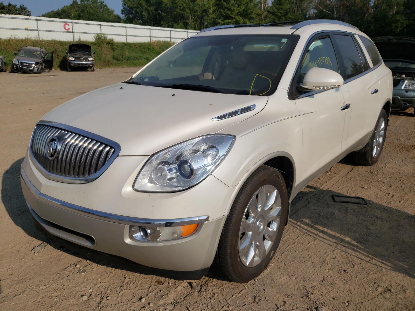 Photo 2 from auction – 2012 BUICK ENCLAVE with VIN 5GAKRDED8CJ359906