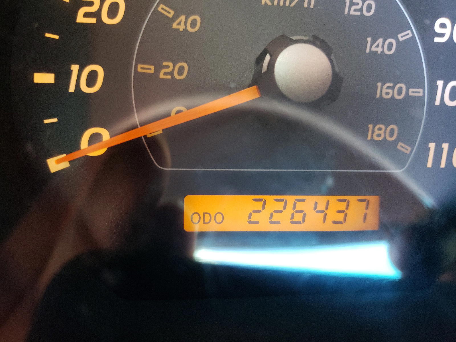 Photo 8 from auction – 2007 TOYOTA 4RUNNER SR with VIN JTEZU14RX78078402