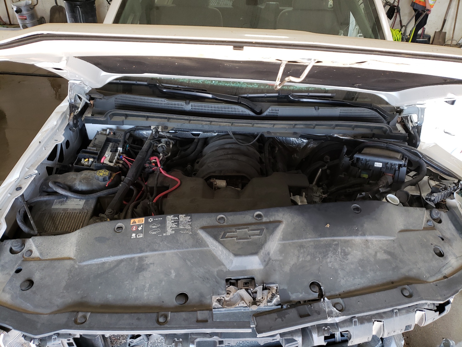 Photo 7 from auction – 2016 CHEVROLET SILVERADO with VIN 1GCNKNEC6GZ163953