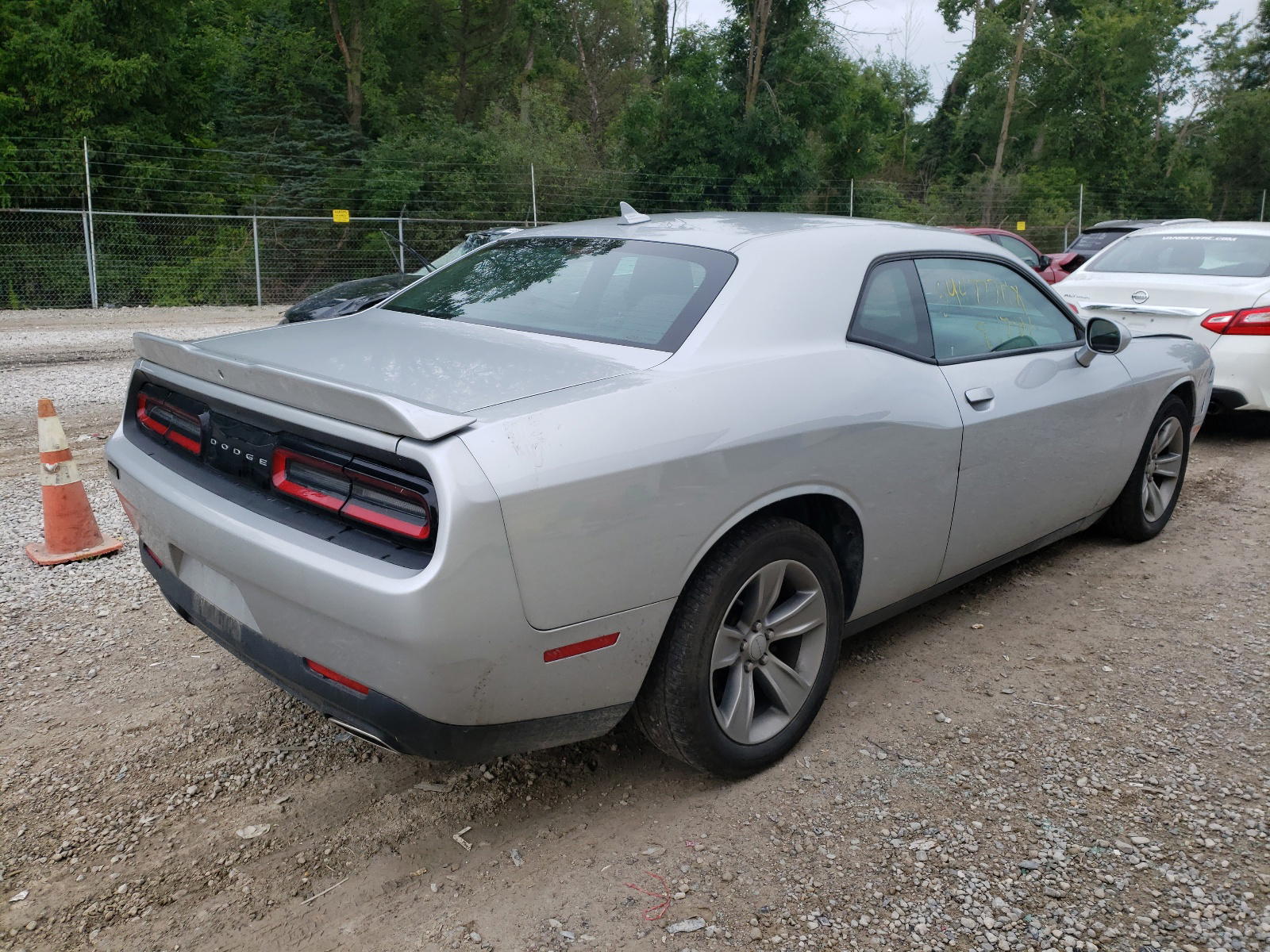 Photo 4 from auction – 2019 DODGE CHALLENGER with VIN 2C3CDZAG3KH680478