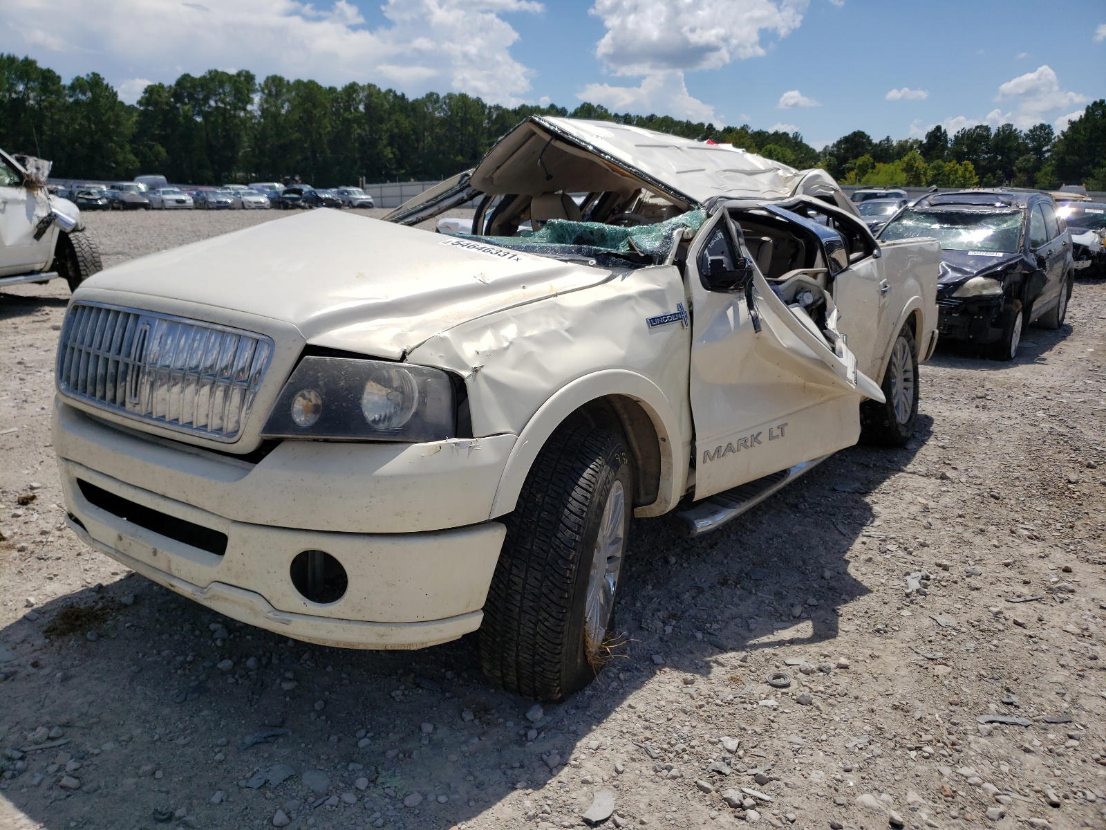 Photo 2 from auction – 2007 LINCOLN MARK LT with VIN 5LTPW16507FJ08824