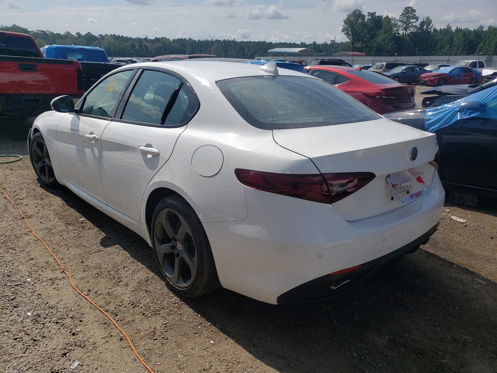 Photo 3 from auction – 2017 ALFA ROMEO GIULIA with VIN ZARFAEBN5H7555841