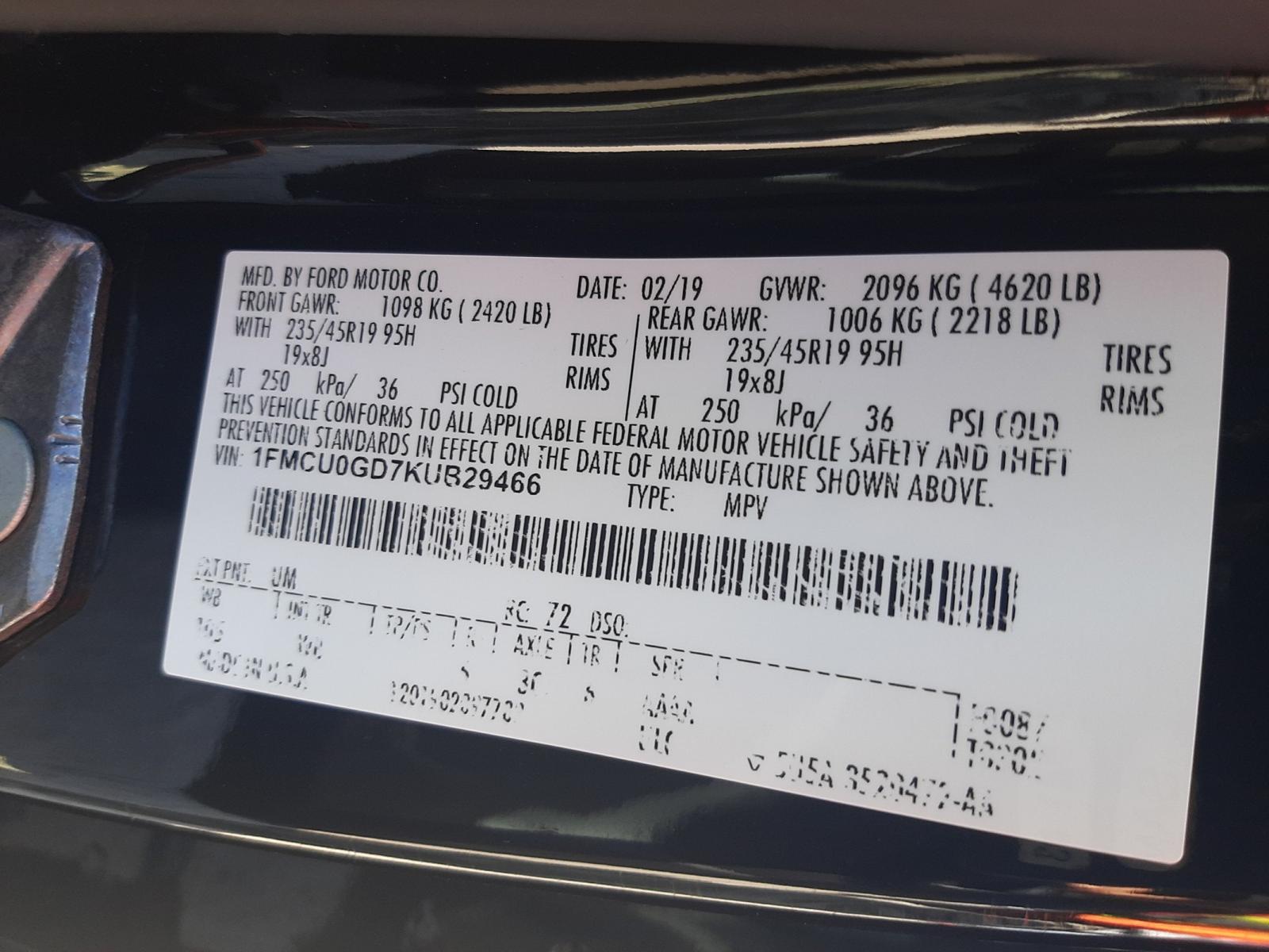 Photo 10 from auction – 2019 FORD ESCAPE SE with VIN 1FMCU0GD7KUB29466