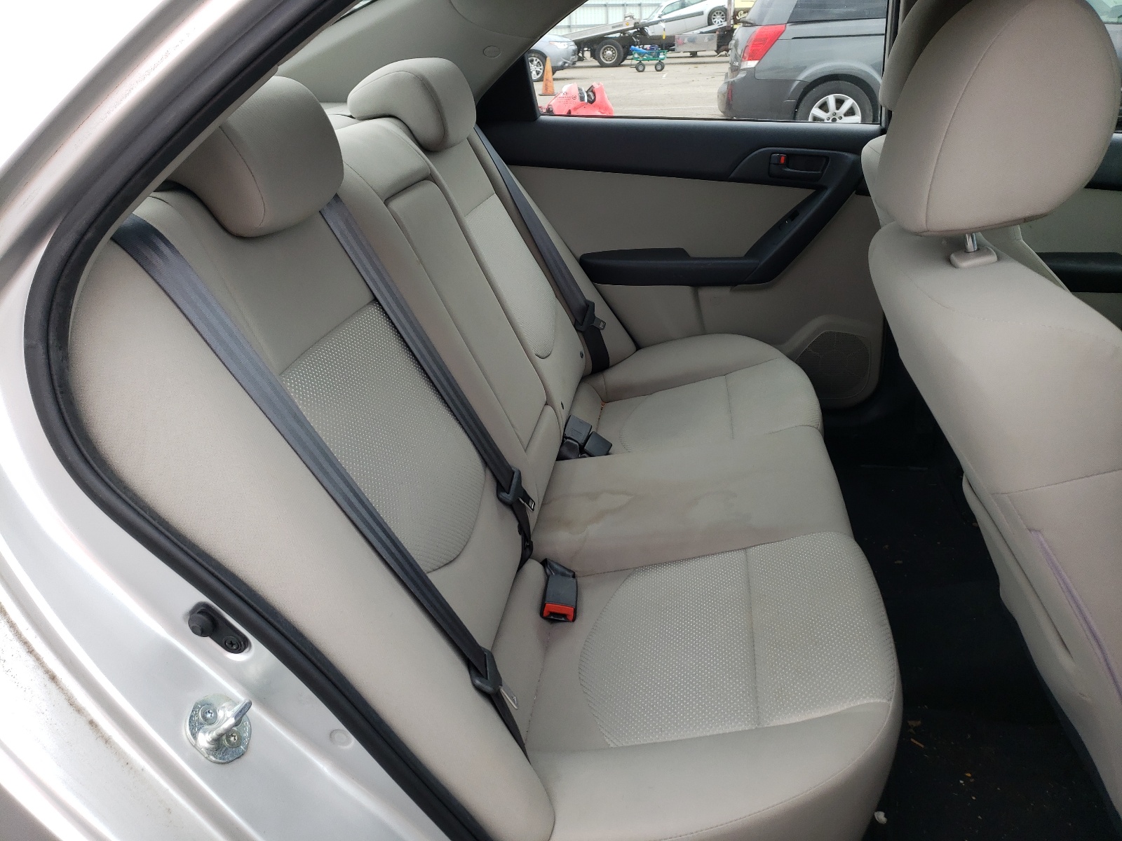 Photo 6 from auction – 2010 KIA FORTE EX with VIN KNAFU4A21A5063017