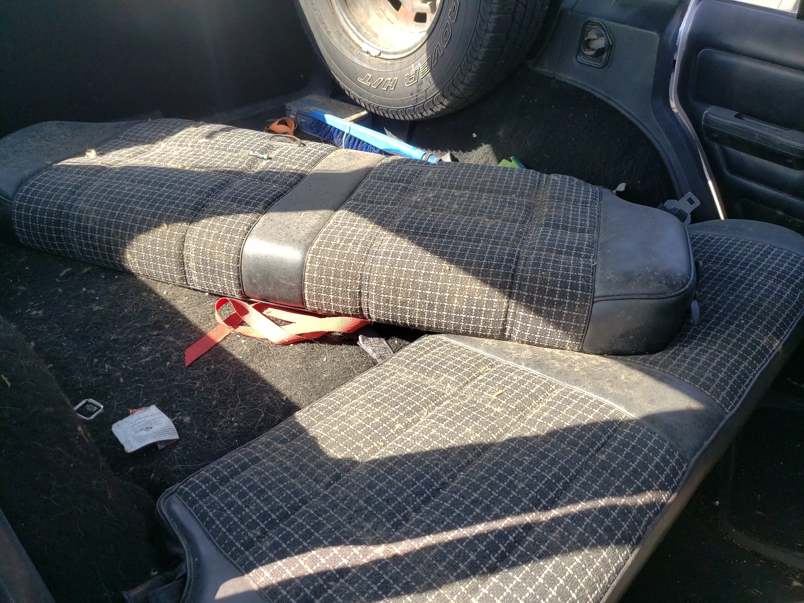 Photo 6 from auction – 1987 JEEP CHEROKEE P with VIN 1JCMR7820HT180241
