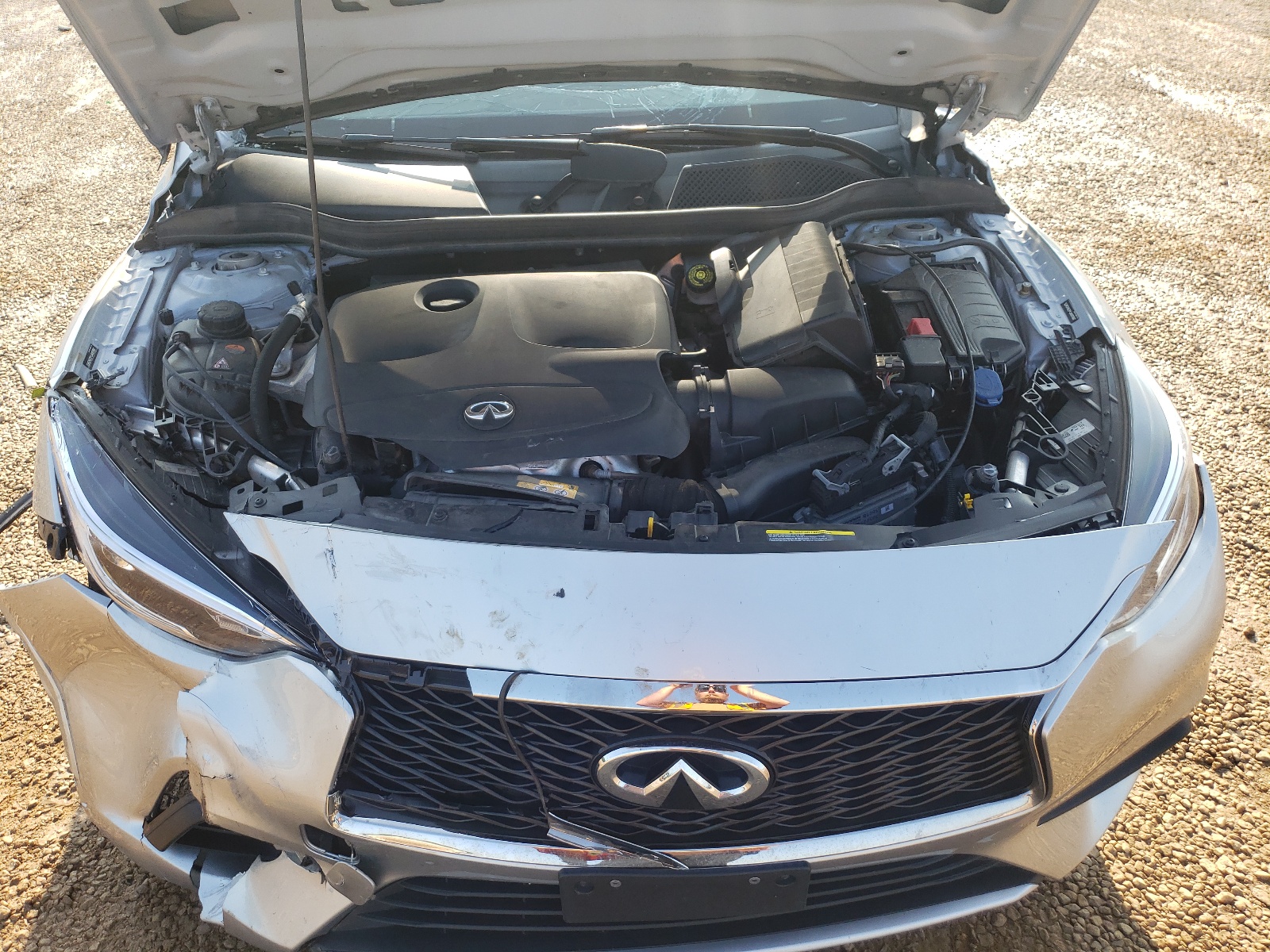 Photo 7 from auction – 2018 INFINITI QX30 BASE with VIN SJKCH5CP1JA057697