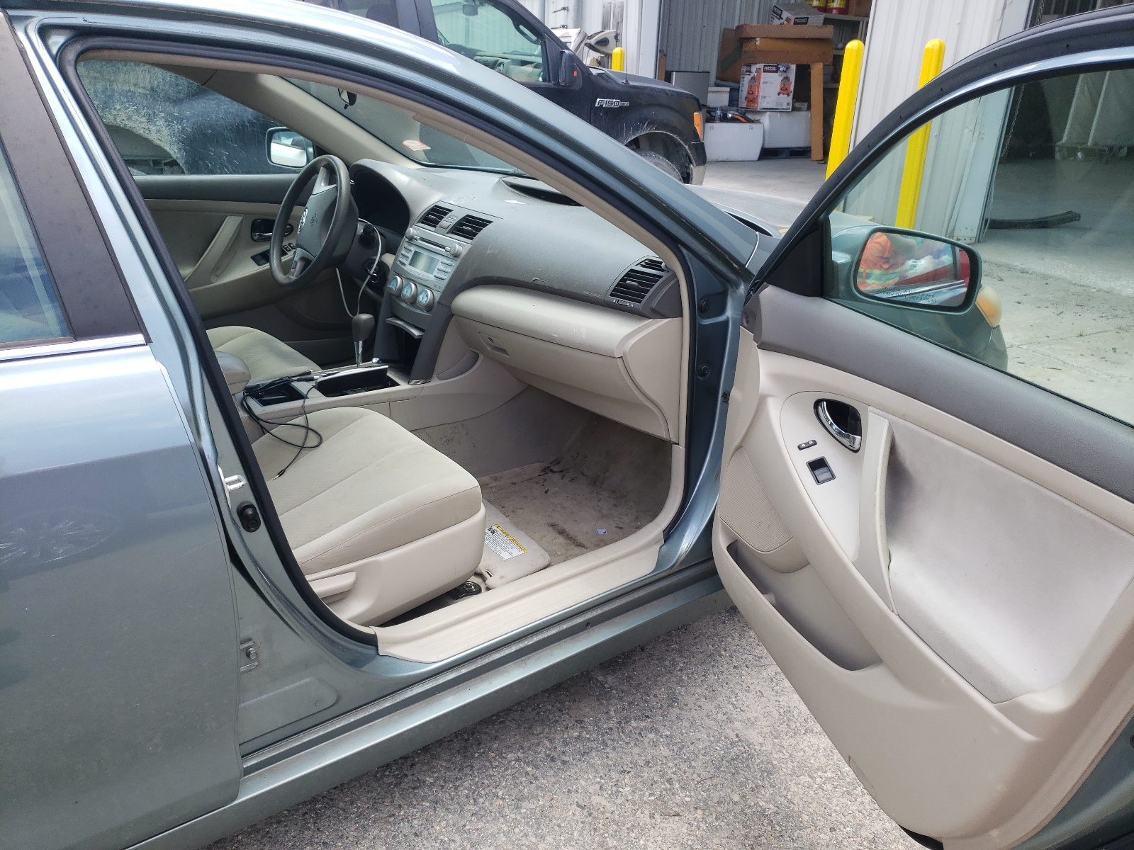 Photo 5 from auction – 2009 TOYOTA CAMRY BASE with VIN 4T1BE46K39U816521