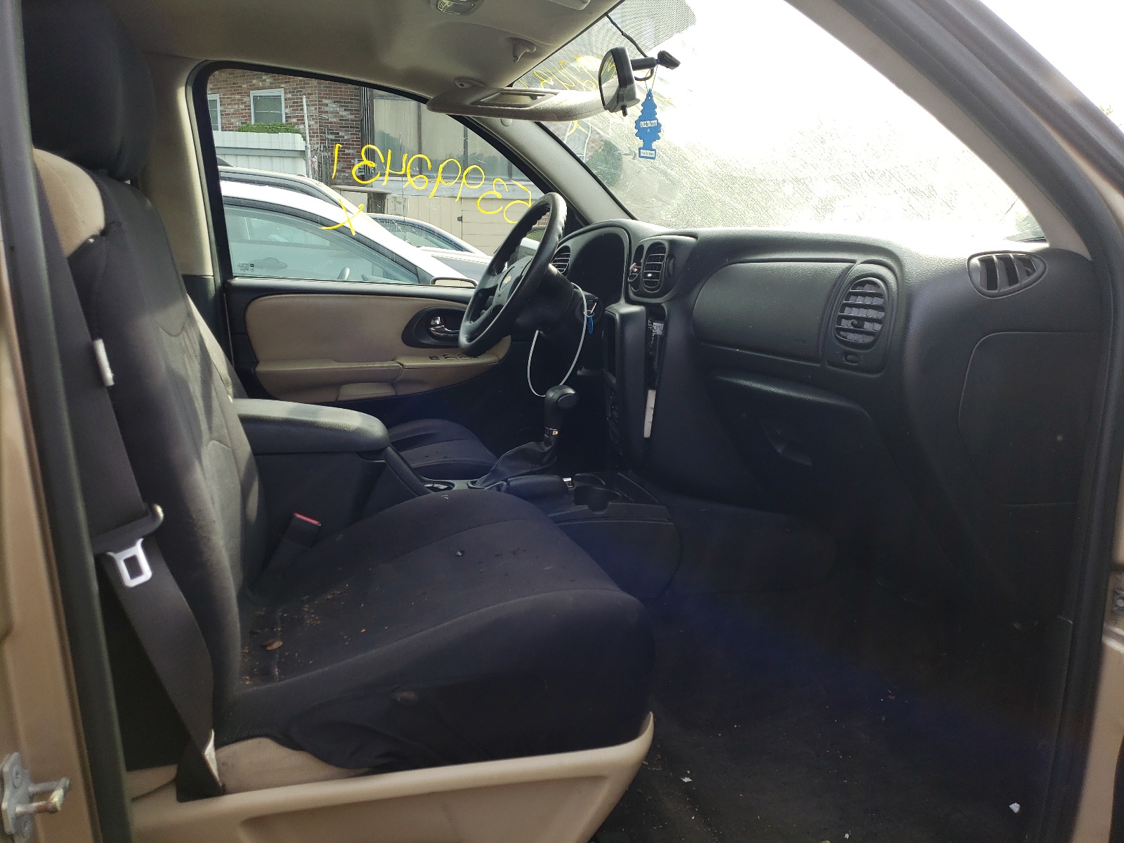 Photo 5 from auction – 2006 CHEVROLET TRAILBLAZE with VIN 1GNDT13S662122037