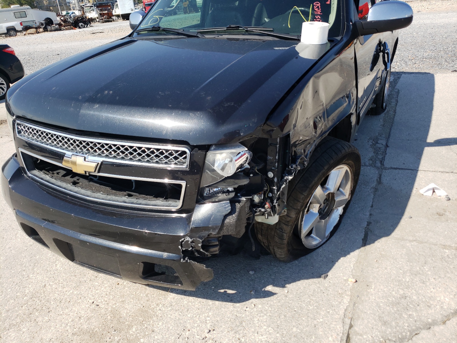 Photo 9 from auction – 2011 CHEVROLET TAHOE C150 with VIN 1GNSCBE01BR304058