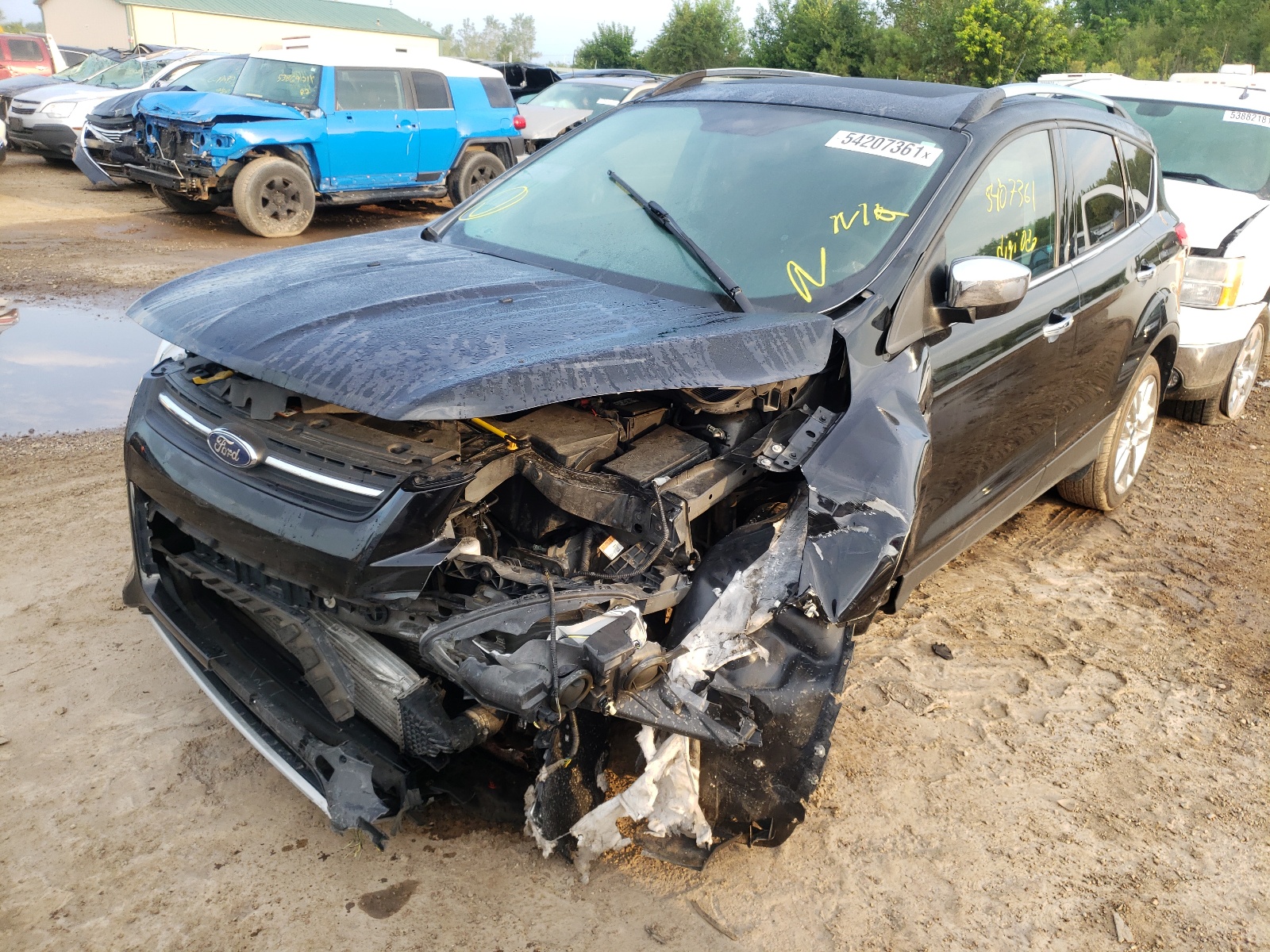 صورة رقم 2 من المزاد - 2016 FORD ESCAPE SE مع VIN 1FMCU9G97GUA05334