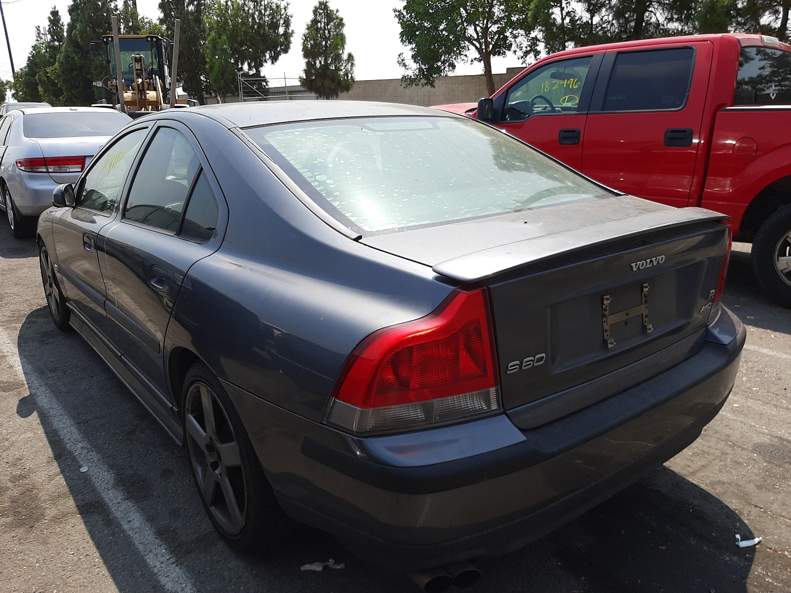 Photo 3 from auction – 2004 VOLVO S60 R with VIN YV1RH52Y342386238