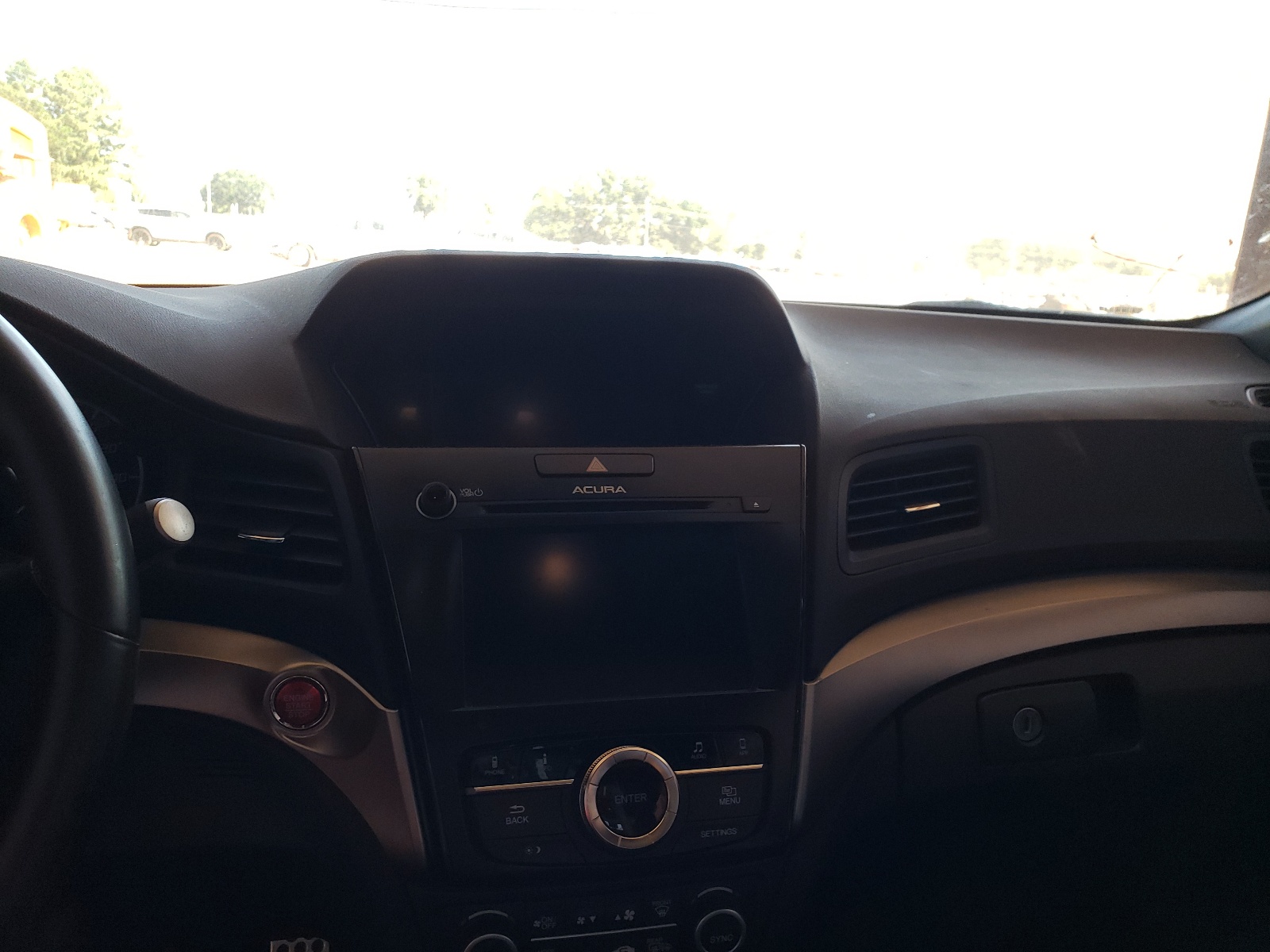Photo 9 from auction – 2016 ACURA ILX PREMIU with VIN 19UDE2F87GA000661