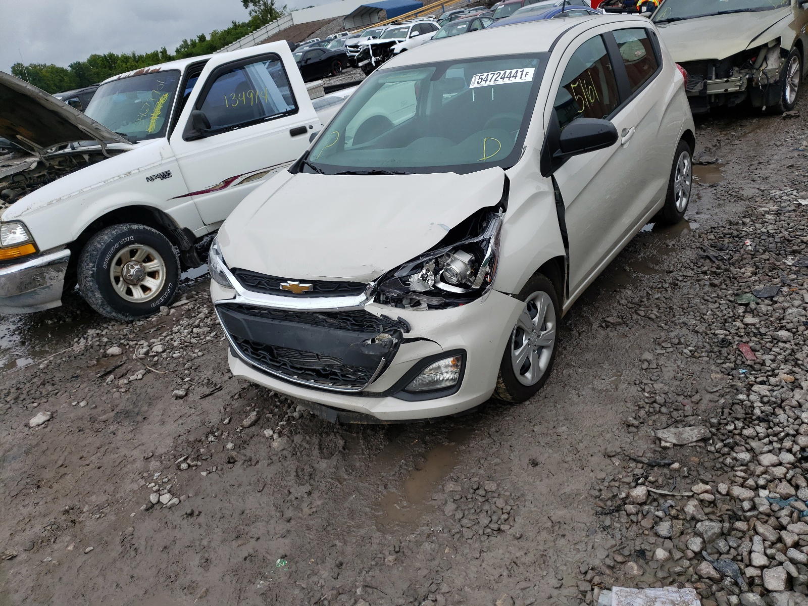 Photo 2 from auction – 2021 CHEVROLET SPARK LS with VIN KL8CB6SA8MC713824