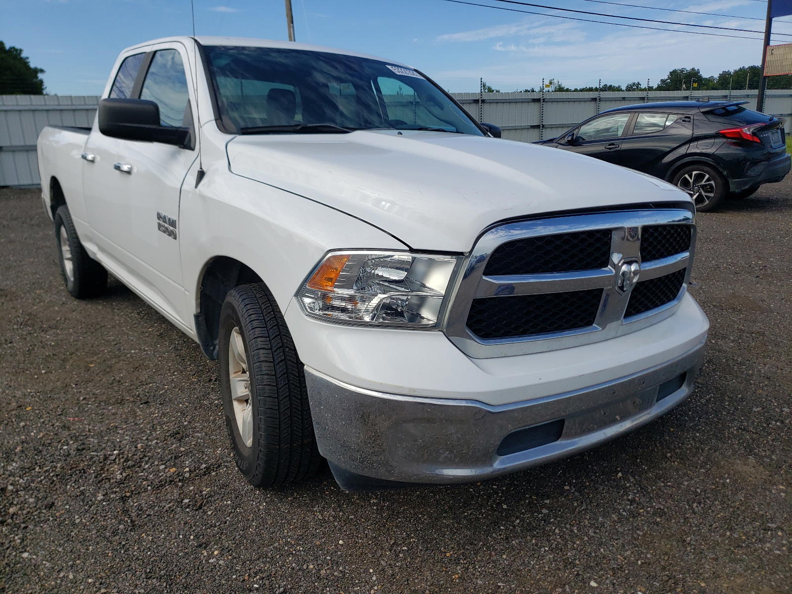 RAM 1500 SLT 2018 with VIN 1C6RR6GG5JS298772 - Photo from auction