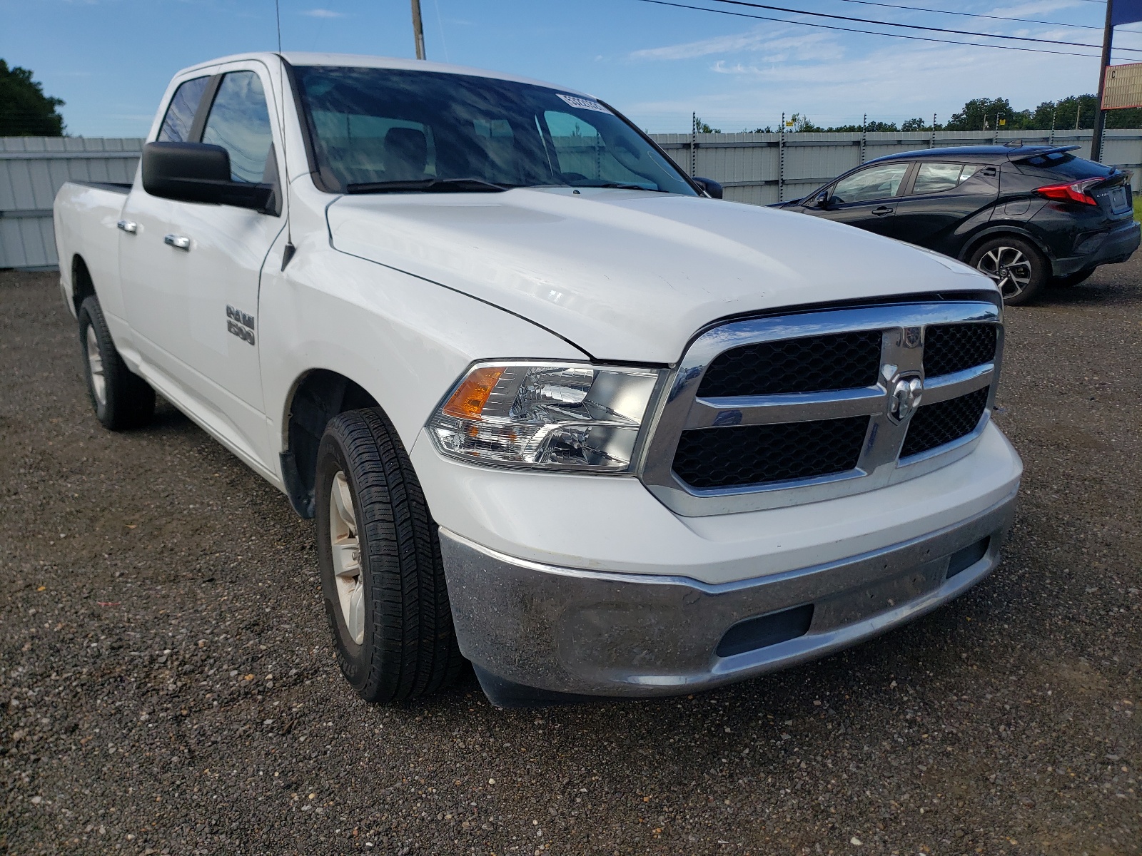 RAM 1500 SLT 2018 с VIN 1C6RR6GG5JS298772 - Фото с аукциона