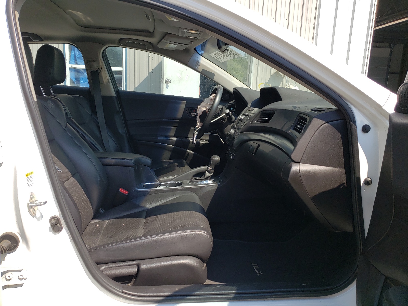 Photo 5 from auction – 2014 ACURA ILX 20 with VIN 19VDE1F32EE003094