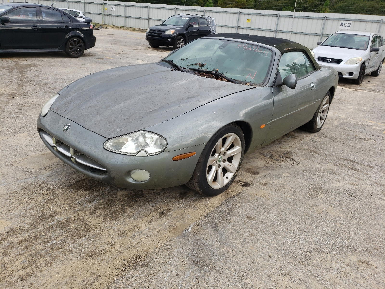 Photo 2 from auction – 2003 JAGUAR XK8 with VIN SAJDA42C432A35764